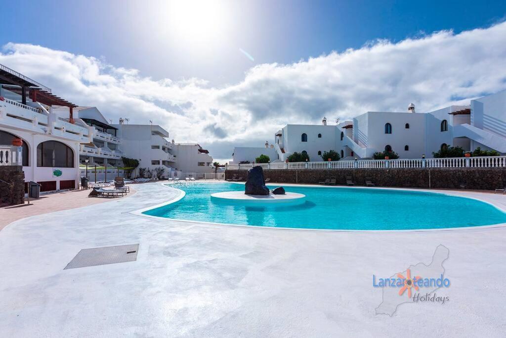 Vivienda Vacacional El Descanso Costa Teguise Exterior foto
